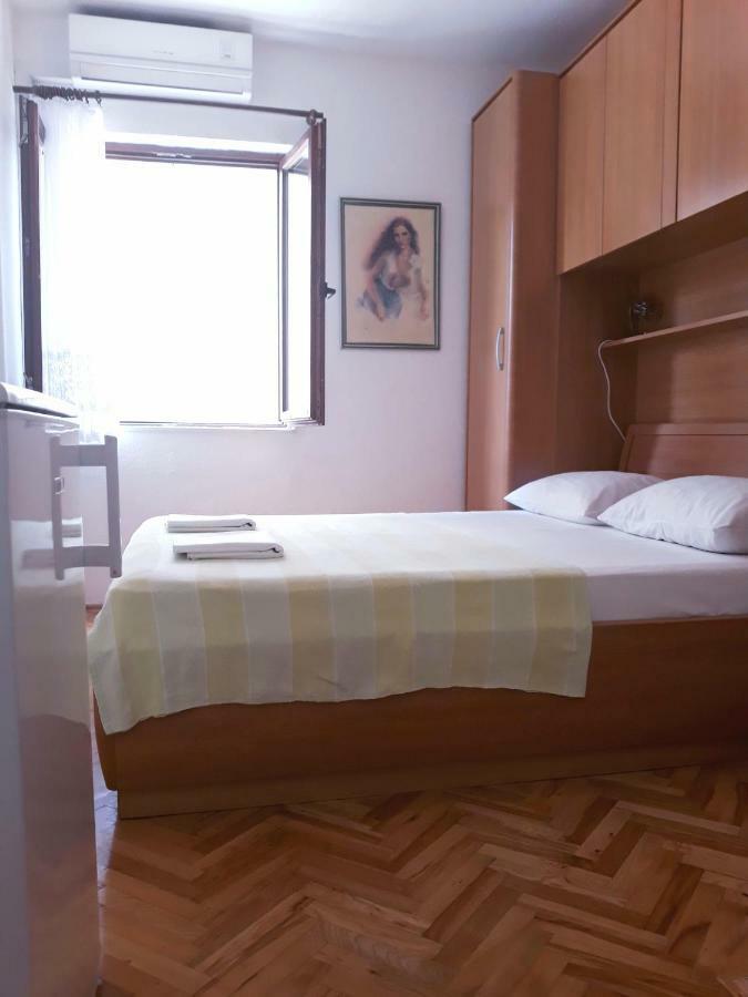 Apartmani I Soba Andrijasevic Makarska Bagian luar foto